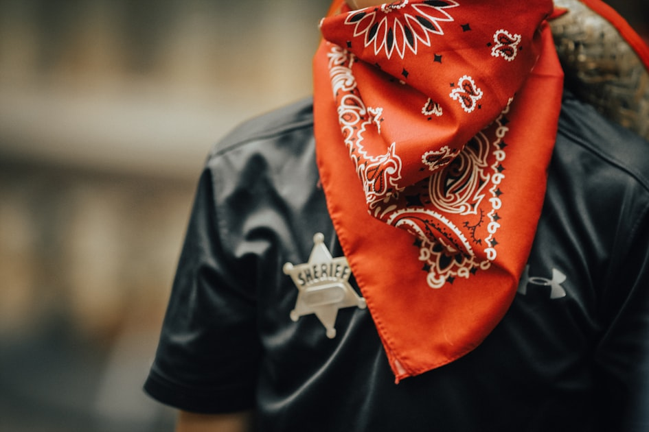 Choosing the Right Bail Bond Service